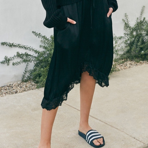 Ragdoll LA Lace Drawstring Skirt - Navy - Picture 5 of 5